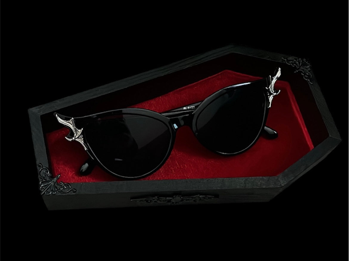 Succubus Vamp Lash DISCOUNTED