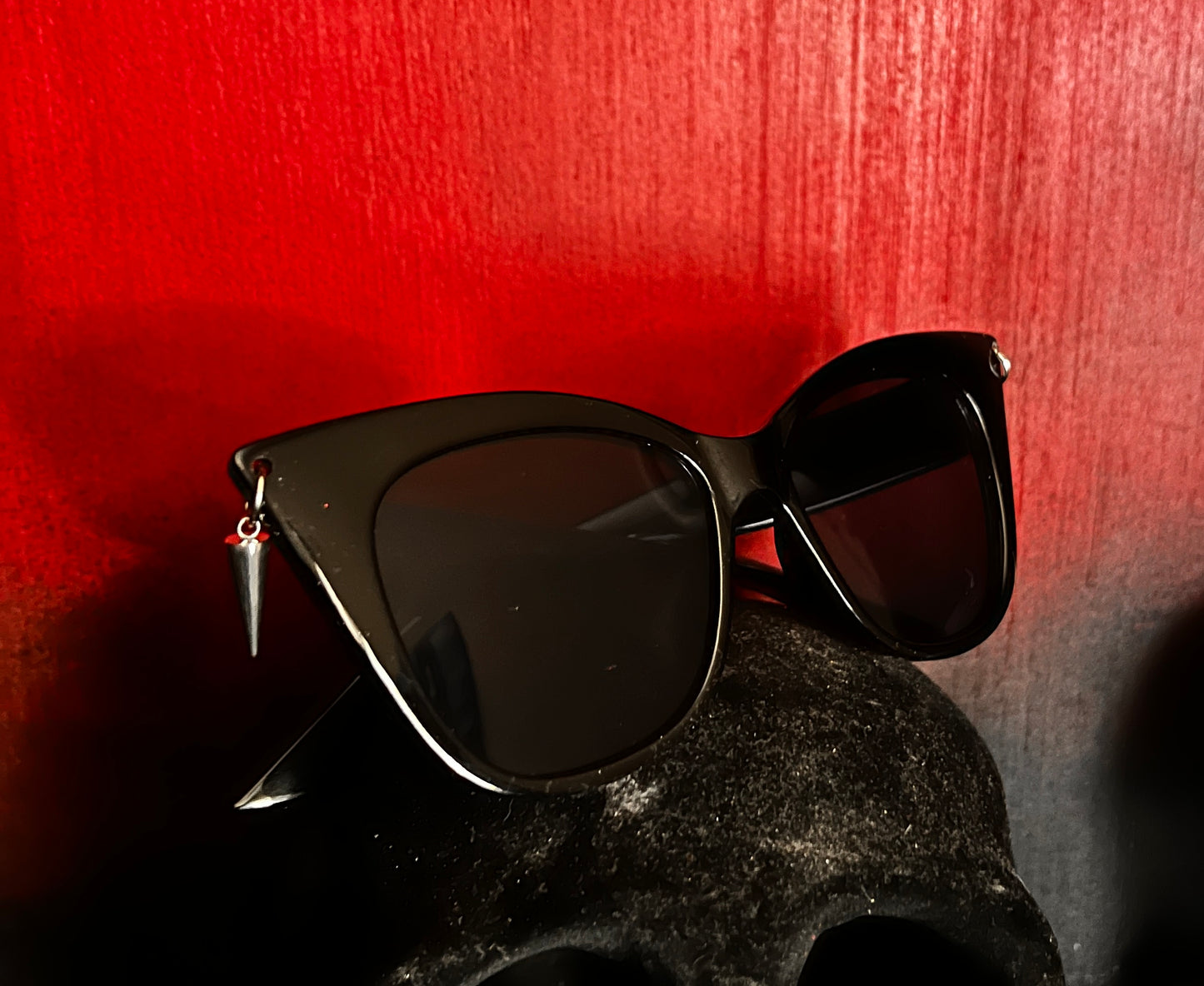 Cat-Eye Mod Industrial