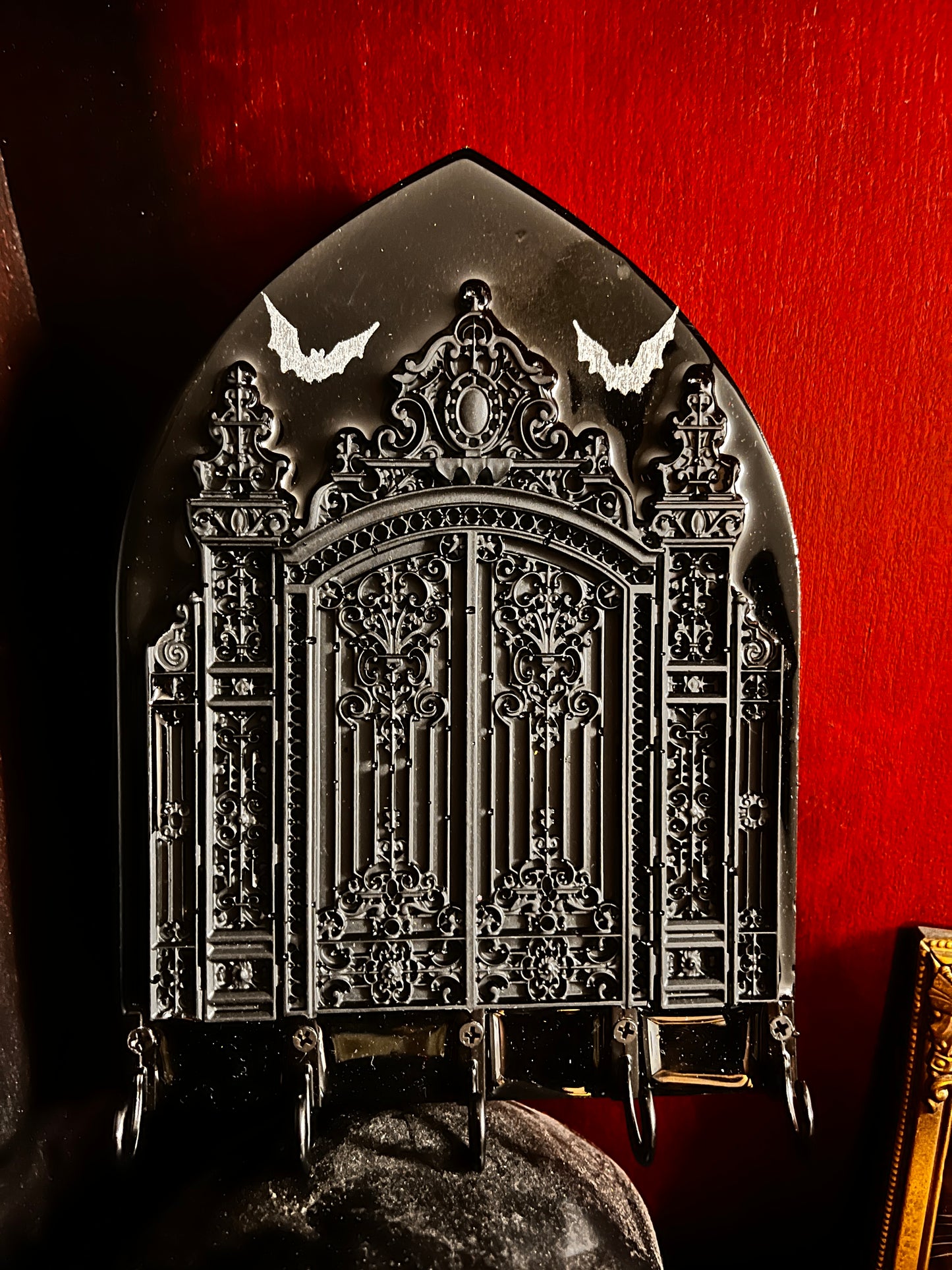Cemetery Gates Holder