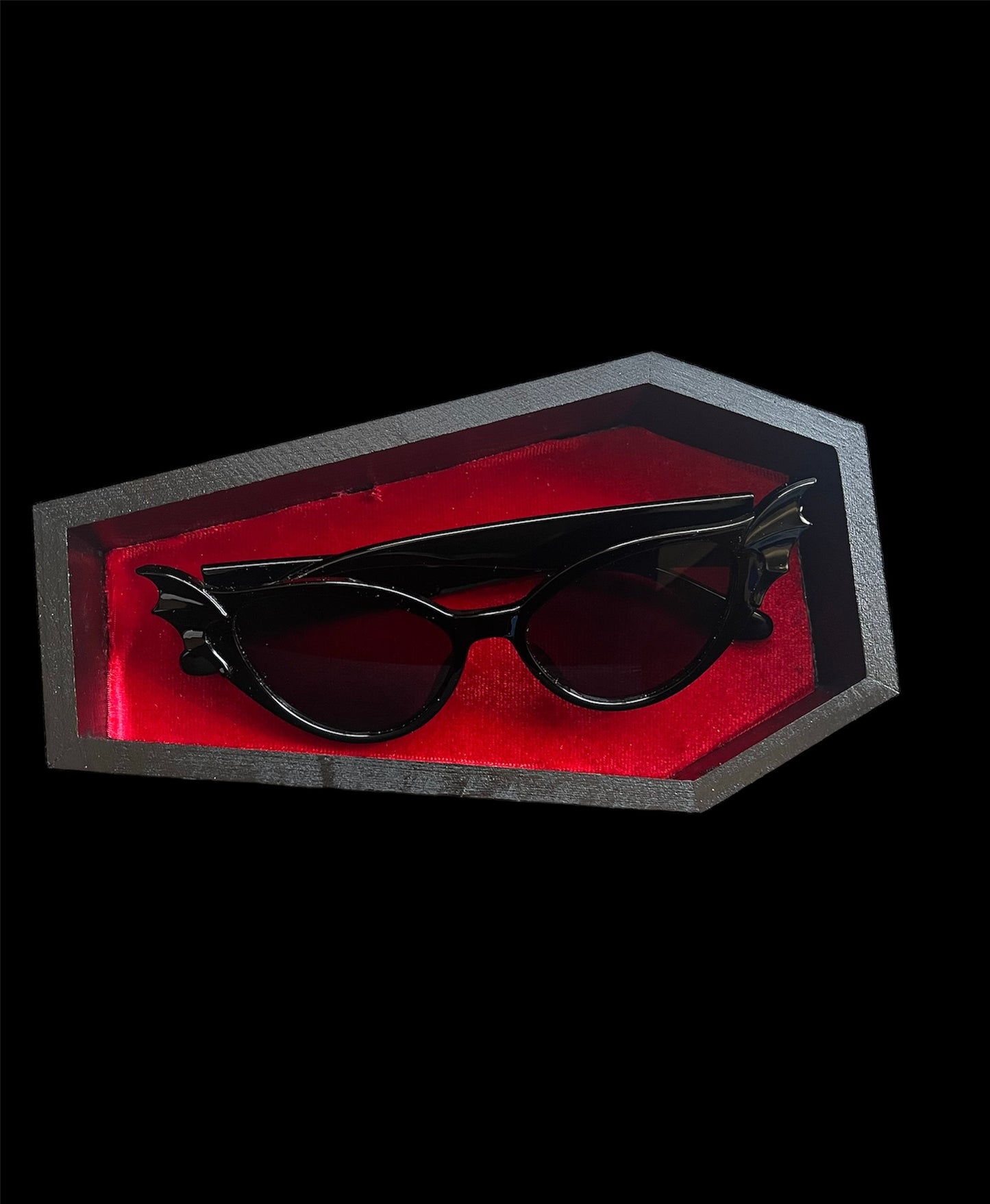 Vampy Bat-Eye Sunglasses