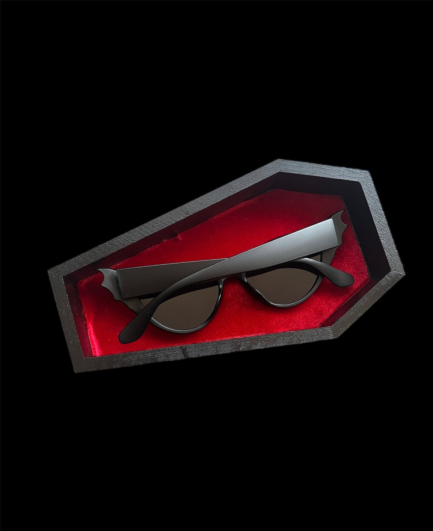 Vampy Bat-Eye Sunglasses