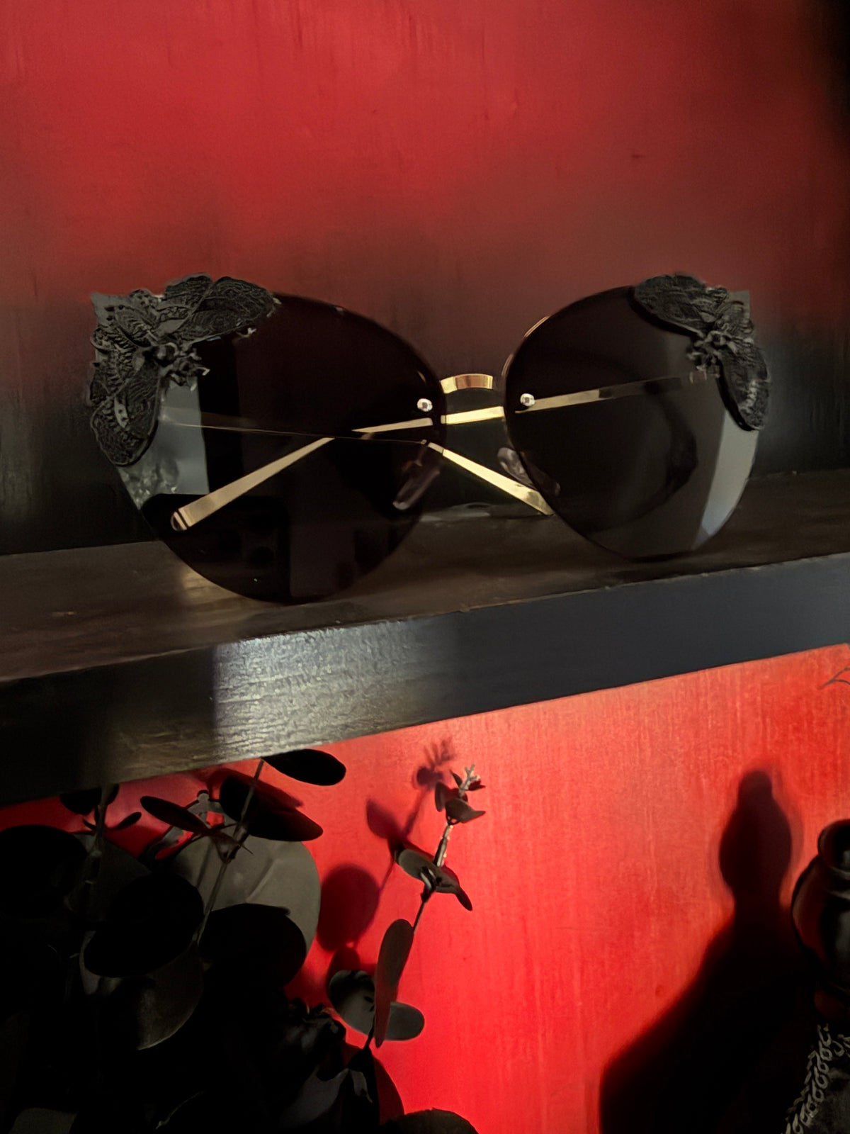 Death Moth Eyes| Sunglasses