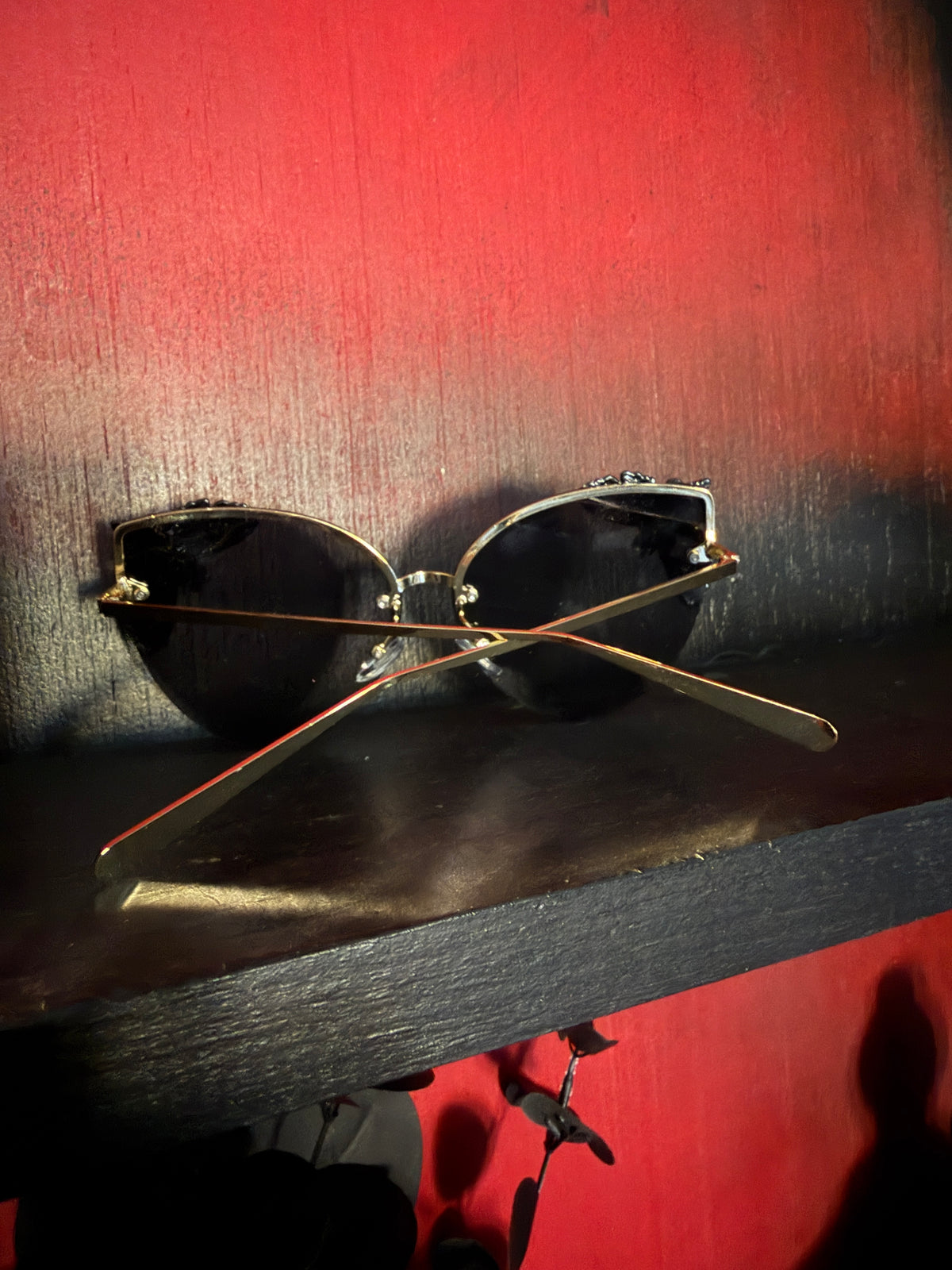 Death Moth Eyes| Sunglasses