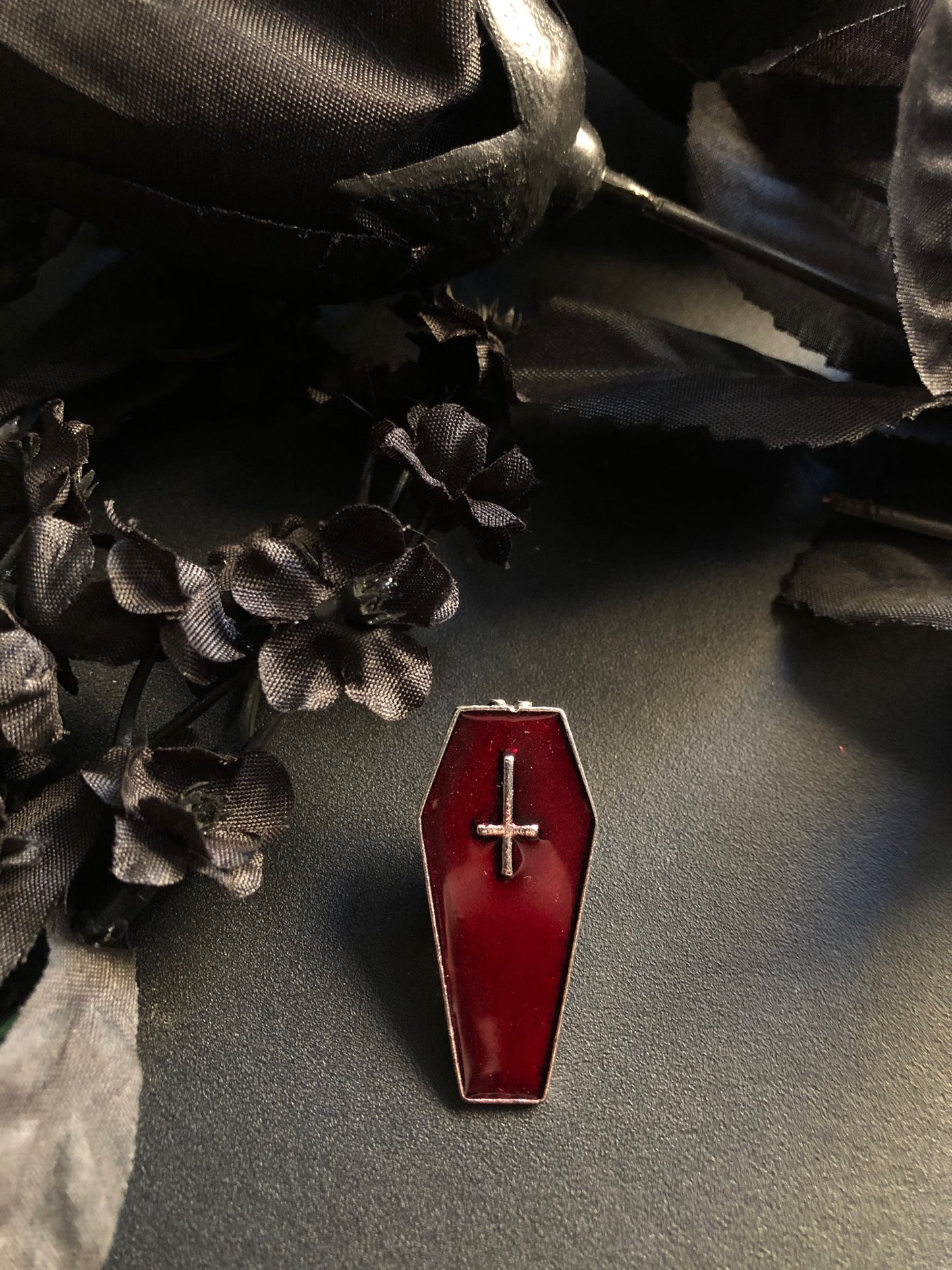 Sanguine Heretic Coffin Pin
